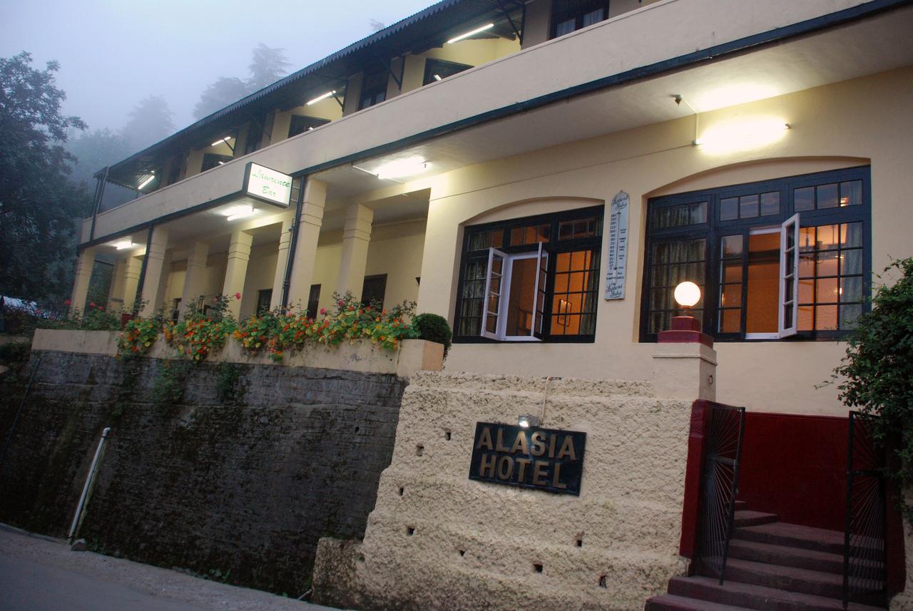 Alasia Hotel Kasauli Exterior photo